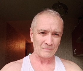Роман, 58 лет, Санкт-Петербург