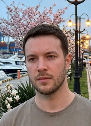Денис из Уфы 39 лет