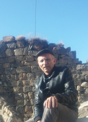 Arv Arven, 63, Հայաստանի Հանրապետութիւն, Վաղարշապատ