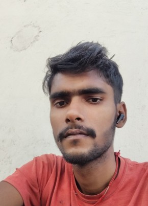 Raja, 20, India, Bhind