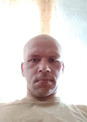 Денис из Лешуконское 37 лет