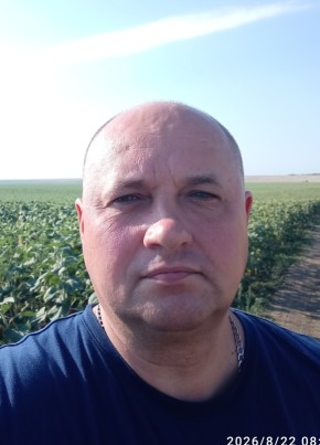 Максим из Фролово 43 года