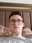 Egor, 18, Voronezh