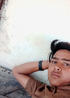 Rohit Rajpoot, 20, India, Āsandh