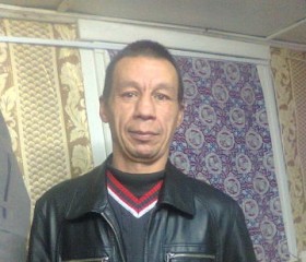 Михаил, 55 лет, Казань