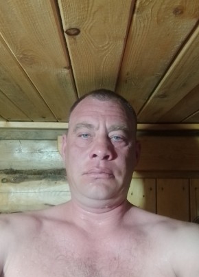 Евгений из Новоуральска 40 лет