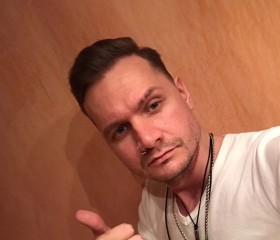 Georgiy Dzhura, 37, Frankfurt am Main