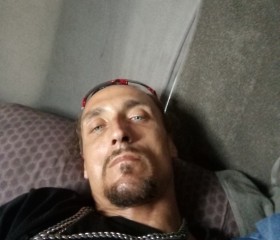 Man, 40, Brunswick (State of Georgia)