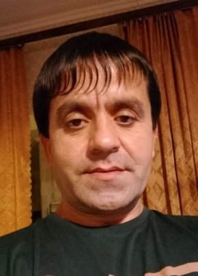 Алик из Душанбе 18 лет