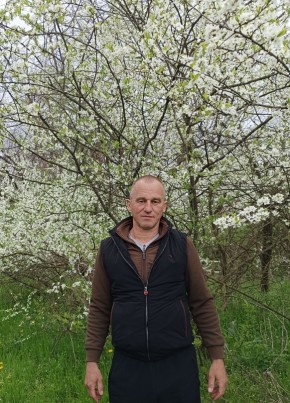 Александр из Новочеркасска 52 года