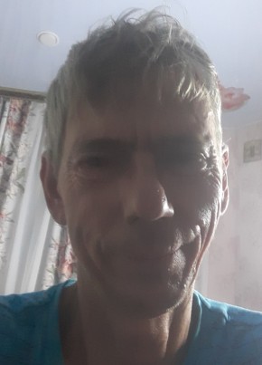 Михаил из Урени 18 лет