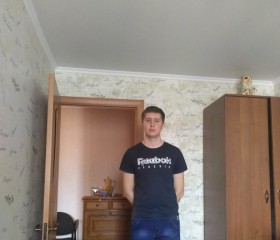 евгений, 29 лет, Калининск