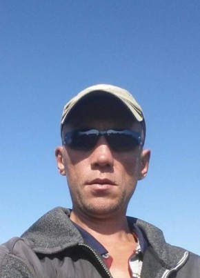 Денис, 43, Россия, Южно-Сухокумск