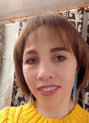 Надюша, 41, Россия, Омск