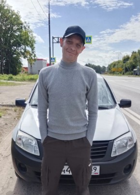 Алексей из Твери 46 лет