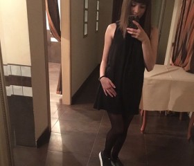 Valenti, 29, Tselina