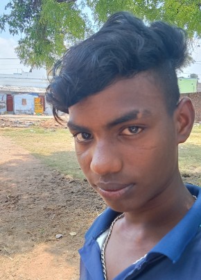 Tamilselvam, 18, India, Rajapalaiyam