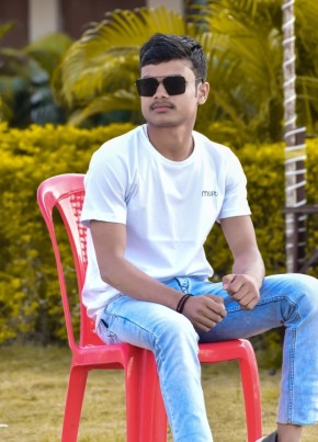 Ritik patel, 19, India, Indore