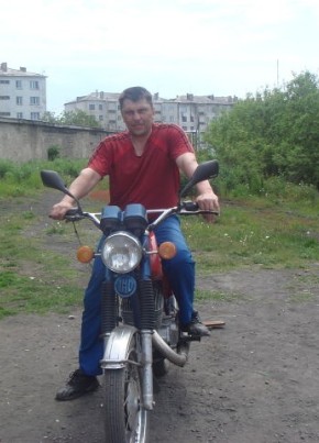 Александр, 48, Россия, Углегорск