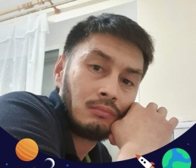 i tak, 40, Baku