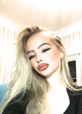 Anika из Fethiye 26 лет