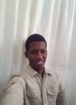 Bernaldo, 23, República de Santo Domingo, Monte Plata