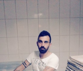 hüseyin yılmaz, 33, Can