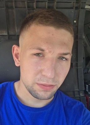 Eduard из Воронежа 24 года