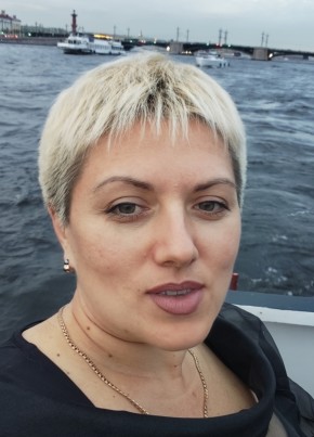 Екатерина из Санкт-Петербурга 42 года