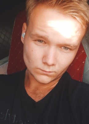 Denis, 23, Россия, Троицк (Московская обл.)