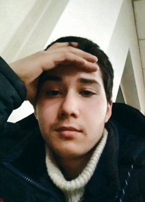 Roman, 28, Russia, Maykop