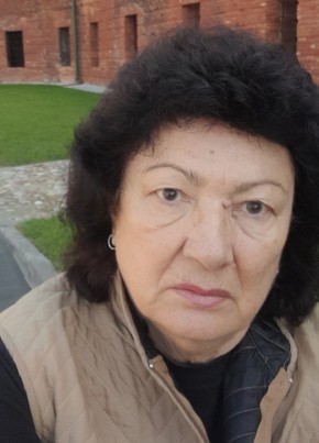 Людмила из Аксая 73 года