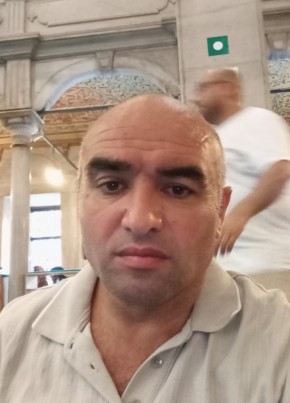Saim из İstanbul 41 год