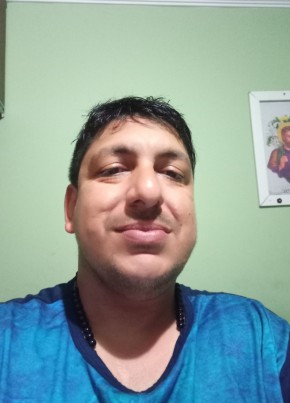Gustavo Henrriqu, 35, Brazil, Ibirite