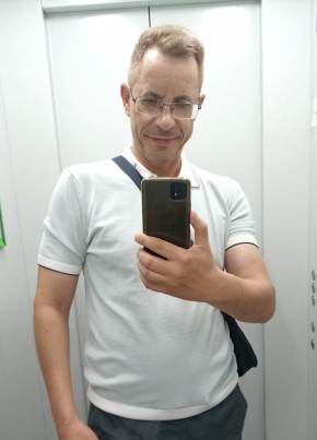 Антон из Уфы 46 лет