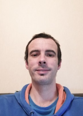 Jeremy , 41, République Française, Laval