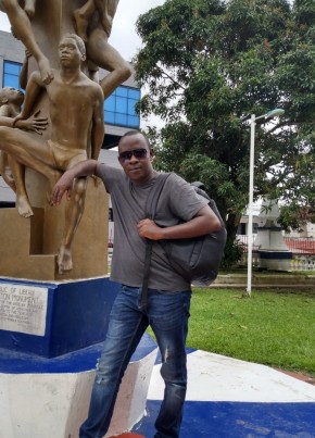 Christopher Kunu, 19, Liberia, Monrovia