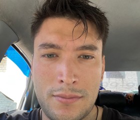 Rostislav, 24, Moscow