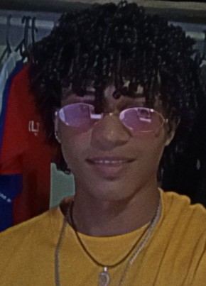 Javier, 21, Colombia, Villanueva (La Guajira)