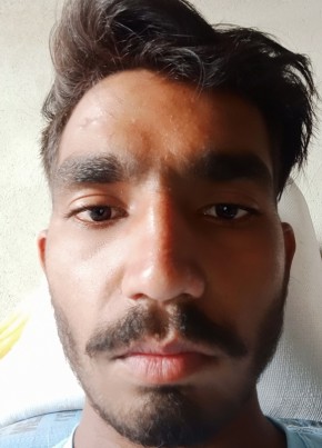 Abhi, 23, India, Lachhmangarh Sīkar