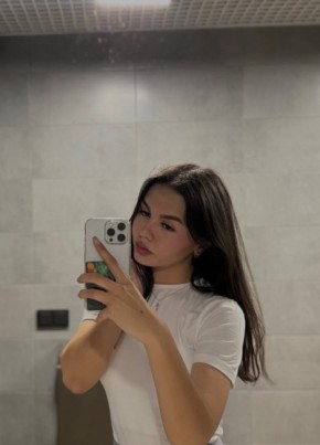 Марина из Москвы 24 года