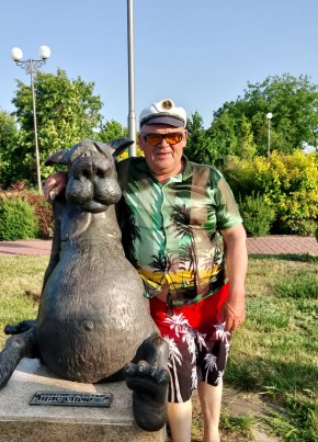Александр