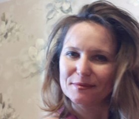 Alina, 49, Moscow