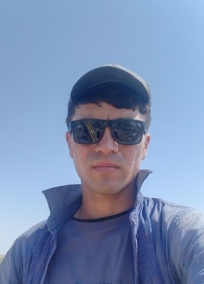 Eziz из Türkmenabat 22 года