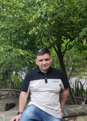 Evgeniy, 43, Russia, Rostov-na-Donu