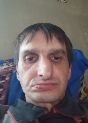 Максим из Нижнего Новгорода 42 года