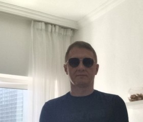 Kirill, 39, Abu Dhabi
