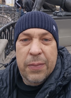 Денис из Санкт-Петербурга 46 лет
