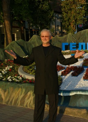 dmitriy, 66, Russia, Gelendzhik