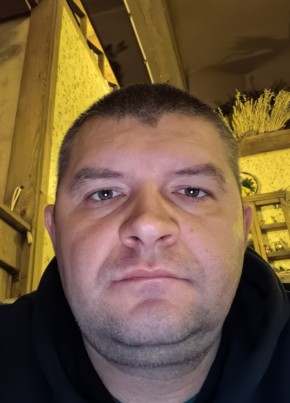 Петр из Екатеринбурга 39 лет